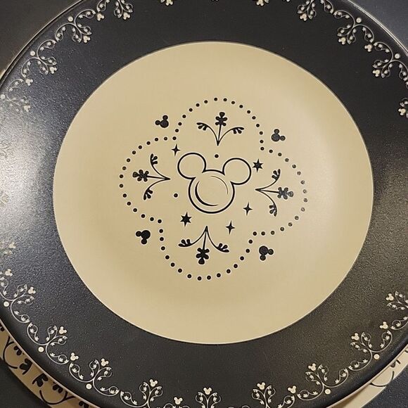 Disney Parks Authentic Original Dining Collection Homestead 7in Appetizer Plate - Picture 3 of 3